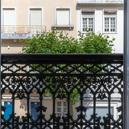 Liberdade 53 By Rent4all דירה פיגואיירה דה פוז