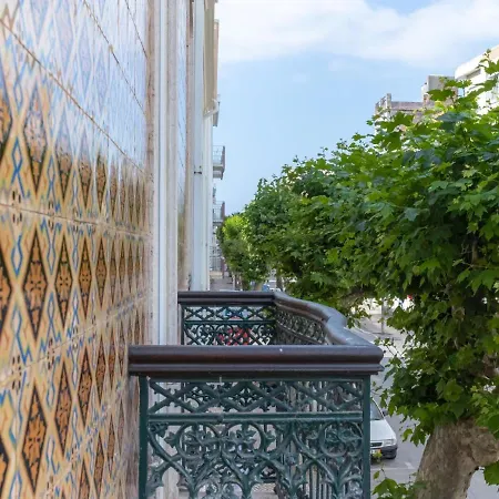 Liberdade 53 By Rent4all דירה